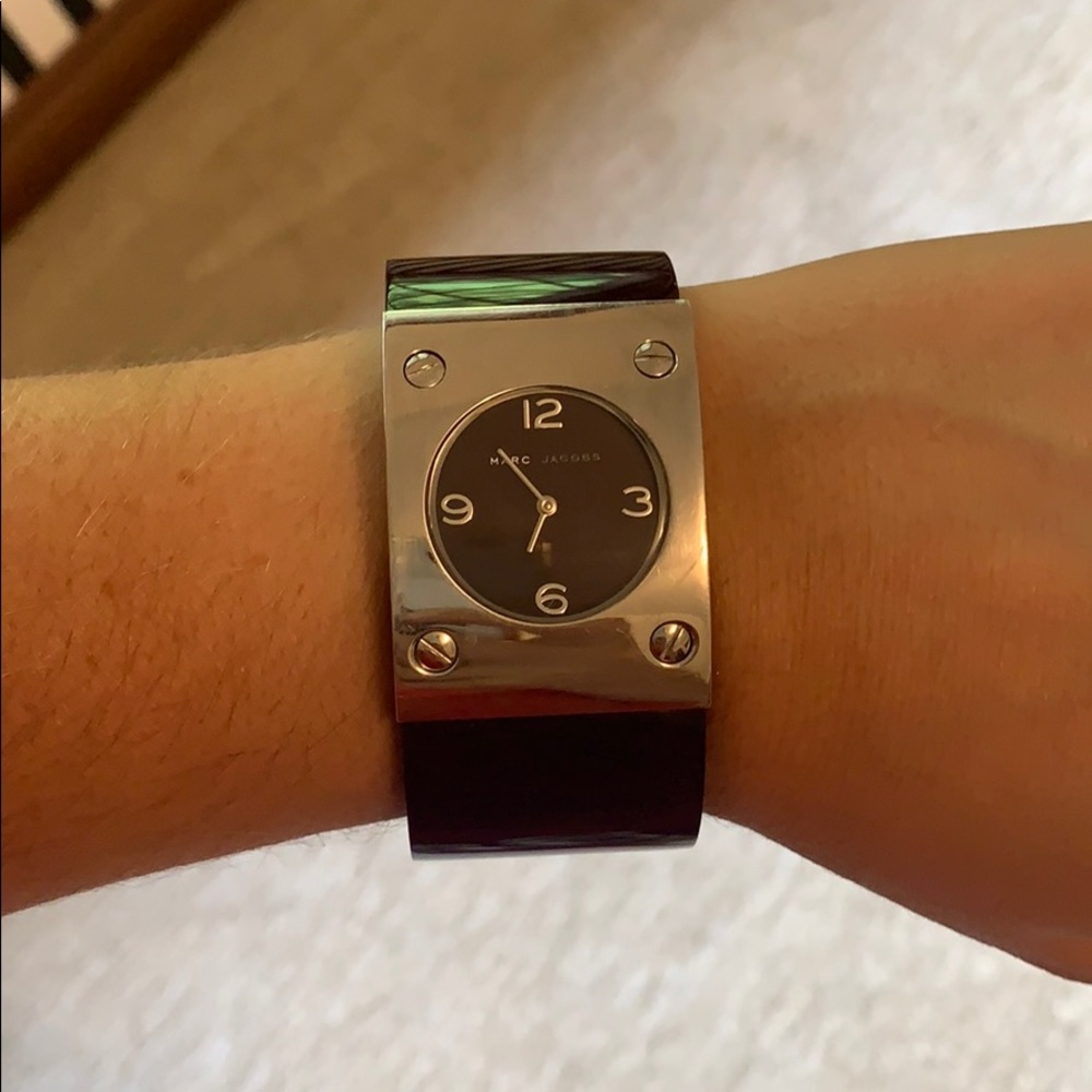 Burgundy Marc Jacobs bangle watch